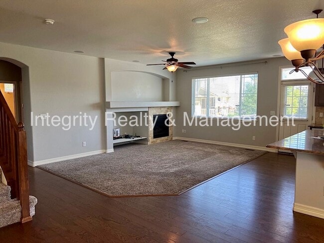 Building Photo - 6407 S Oak Hill Cir