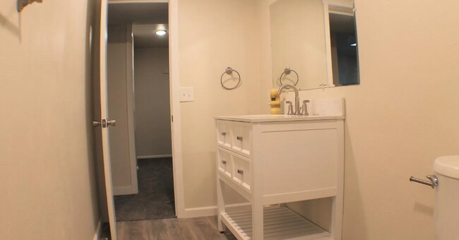 Building Photo - 6482 Zephyr St