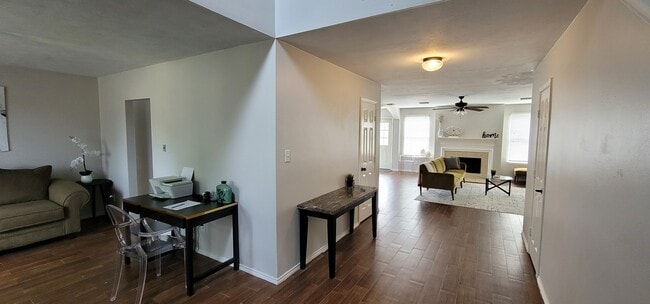 Building Photo - 4911 Pearce Lake Ct