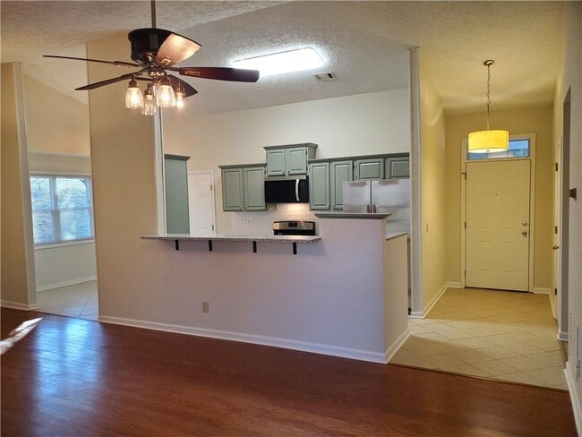 Building Photo - 3113 Waterford Ct