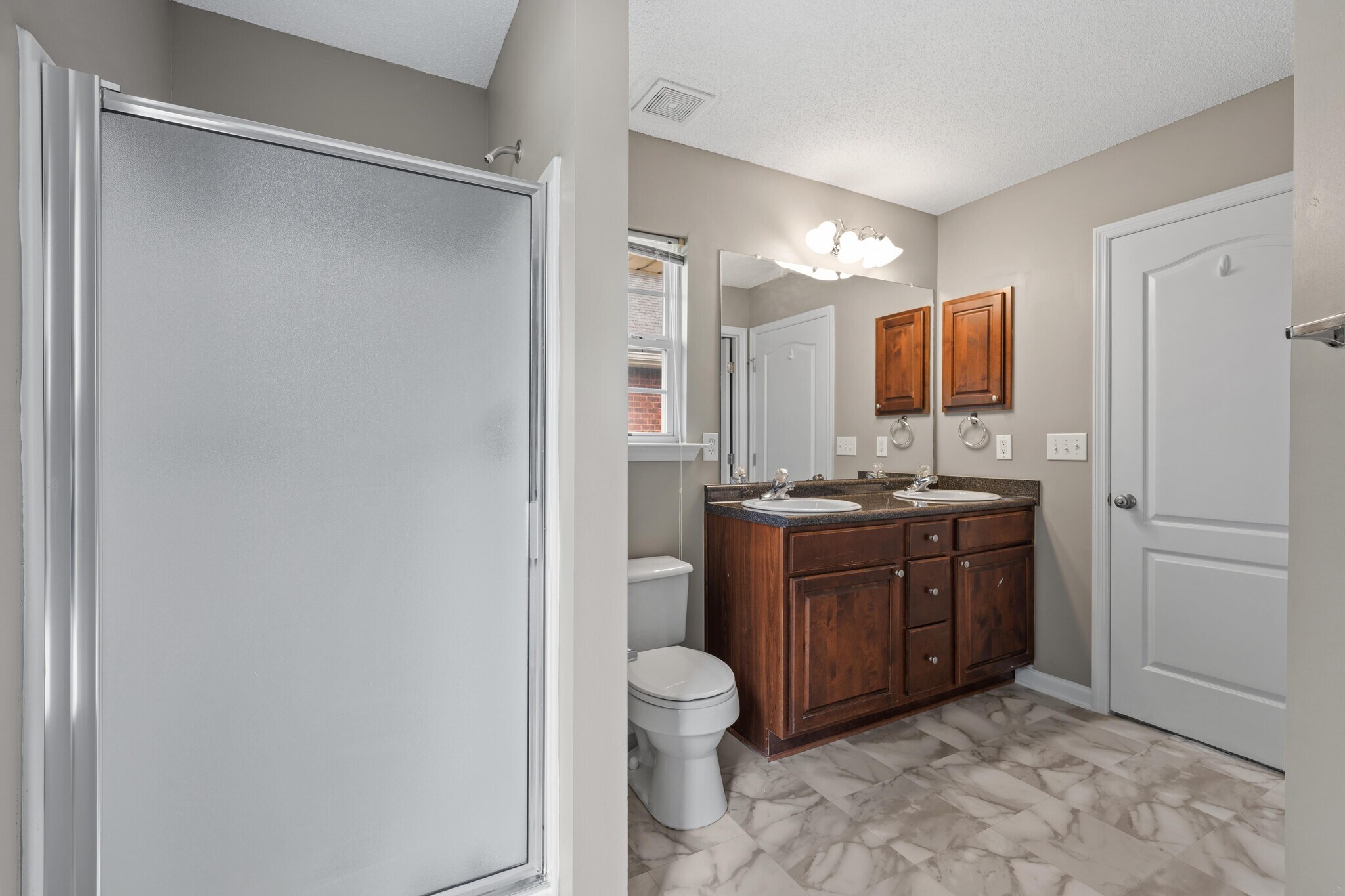 Building Photo - 409 Summer Cove Cir NW