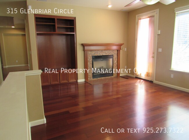 Building Photo - 315 Glenbriar Cir
