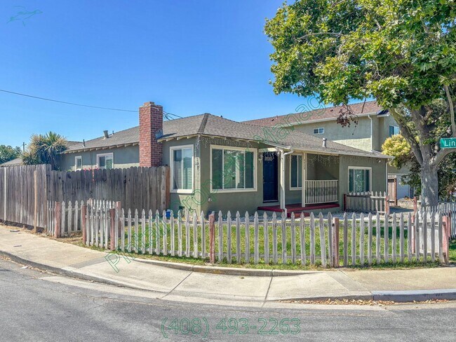 Building Photo - 3428 San Marino Ave
