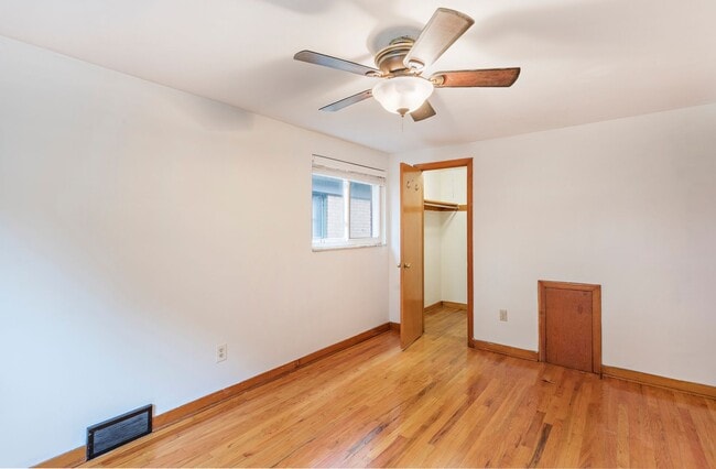 Building Photo - Classic Brick 2 Story Traditional Home in the heart of Swissvale.  Available Immediately.