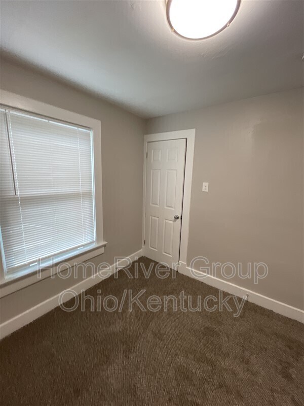 Building Photo - 1251 Phillips Ave
