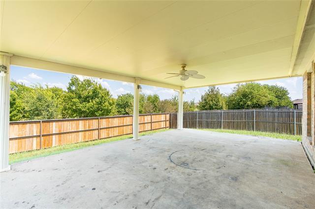Building Photo - 2105 Sumac Dr