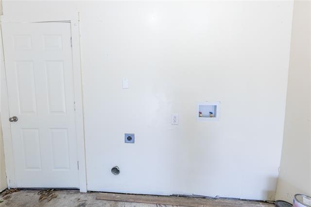 Building Photo - 2627 Tealford Dr