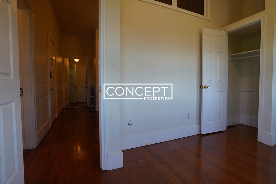 Building Photo - 41 Bay State Rd