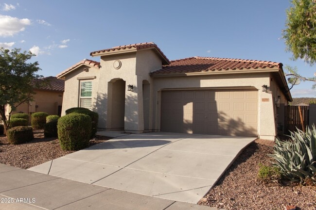 Building Photo - 11554 W Lone Tree Trail