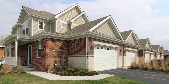 Building Photo - HIGHPOINT Countryside Townhomes