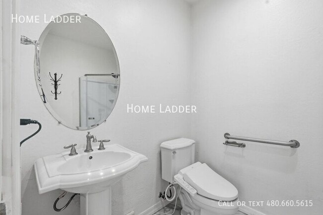 Building Photo - 9274 E Desert Park Dr