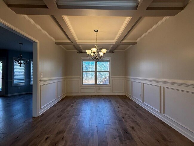 Building Photo - 1326 Castleberry Dr