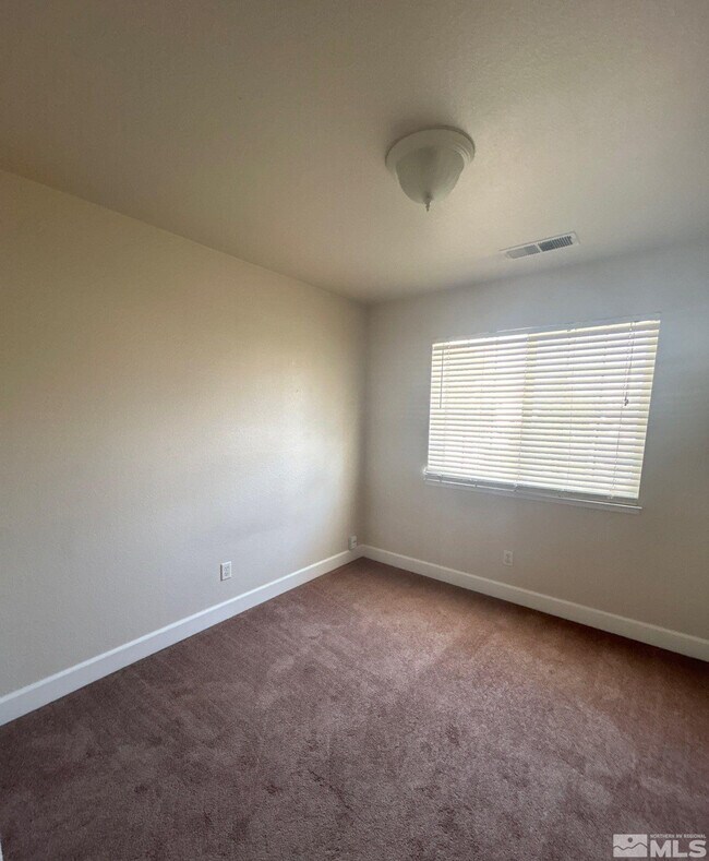 Building Photo - 1465 Ridge Point Dr