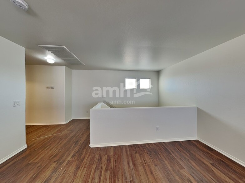 Building Photo - 15218 N Honcho Ct