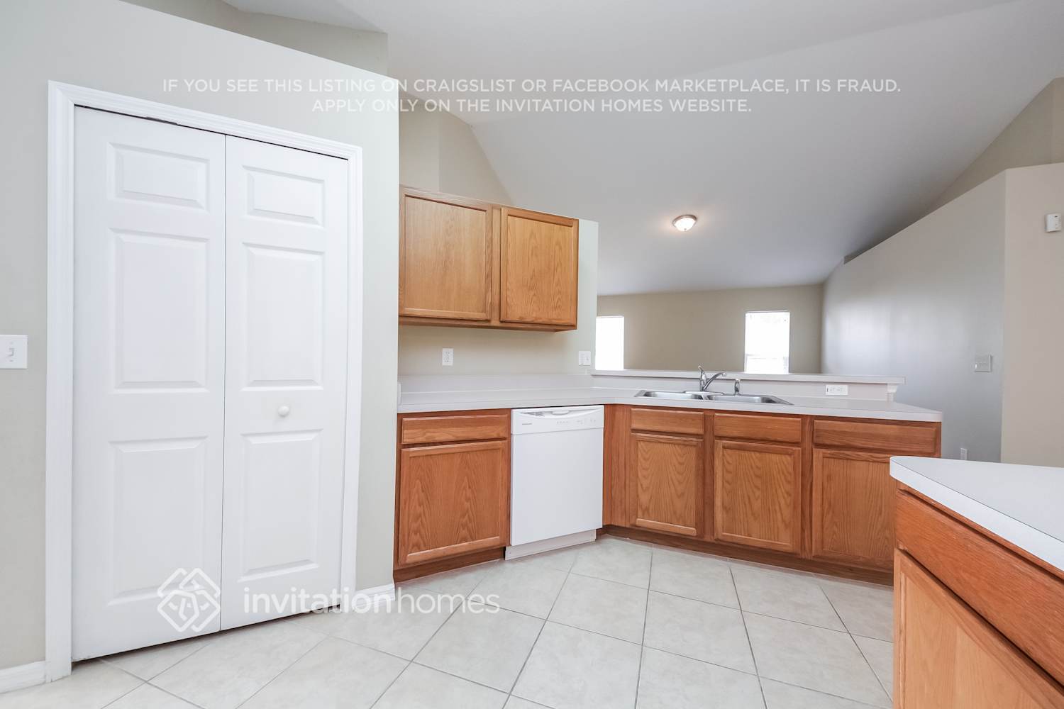 Building Photo - 1131 Windy Bluff Dr