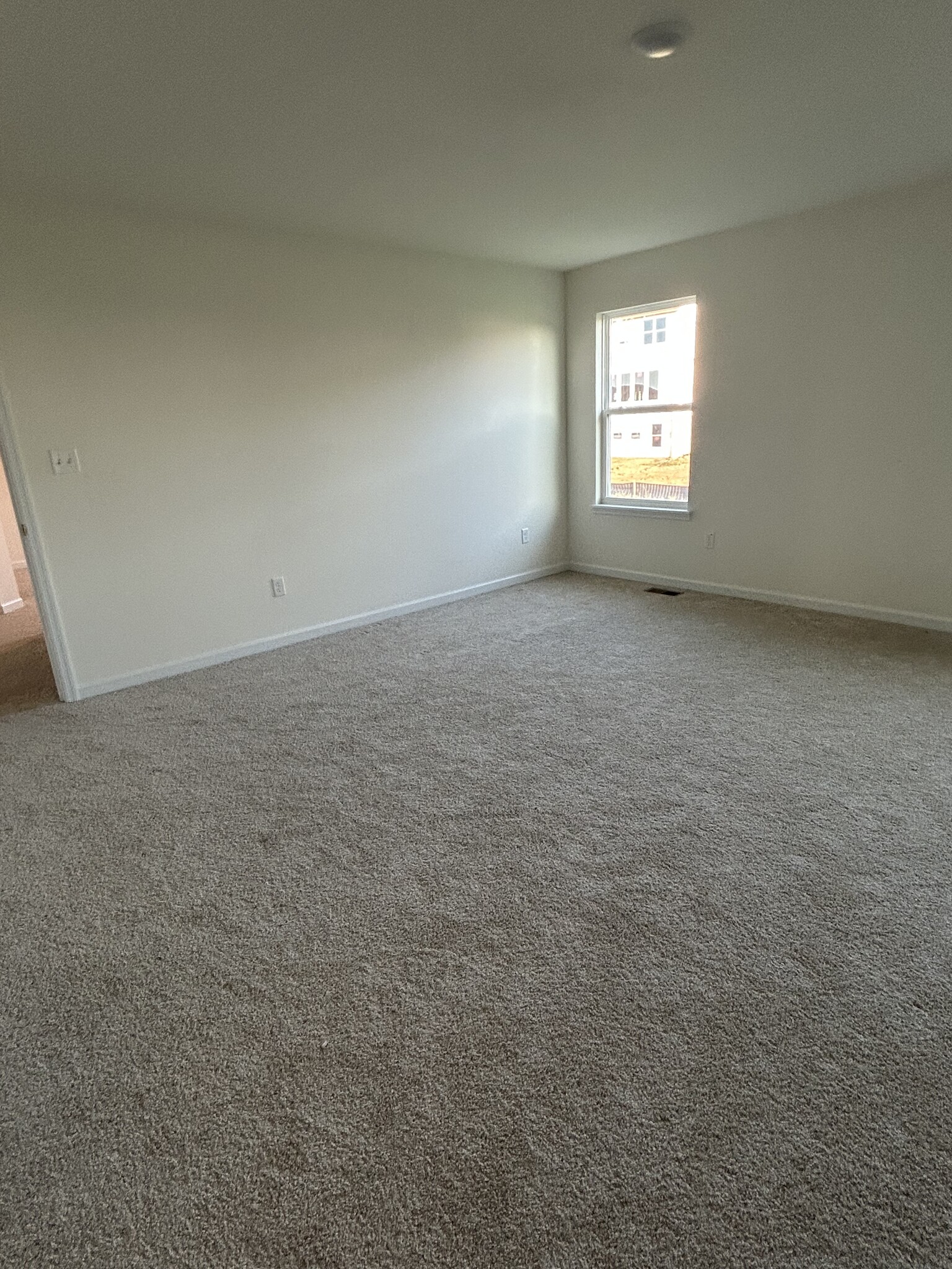 bedroom - 216 Windmill View Dr
