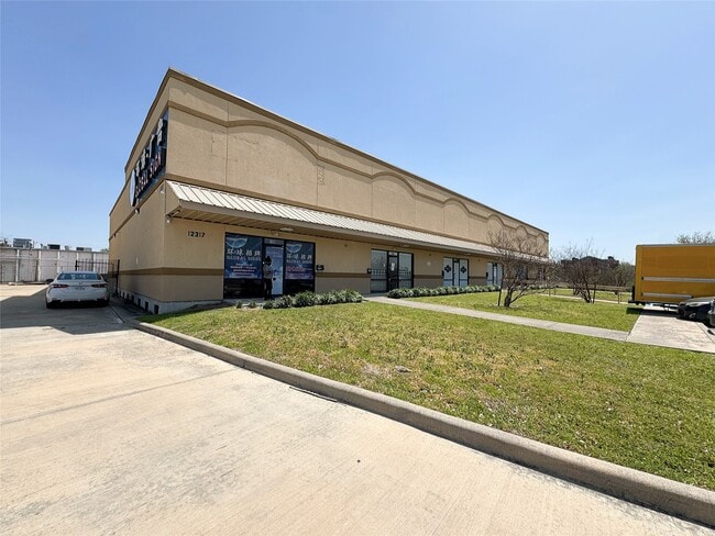 Building Photo - 12317 Bellaire Blvd