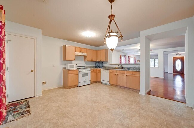 Building Photo - 3522 Samuel Adams Ln