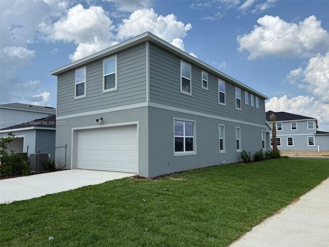 Building Photo - 16414 Grey Pne Dr