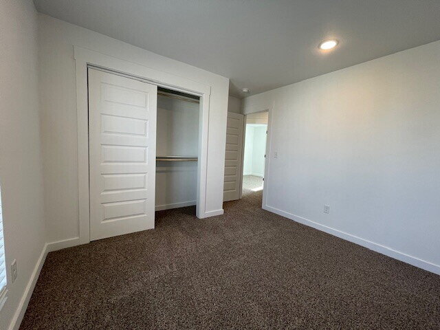 Building Photo - 861 Massachusetts Ave