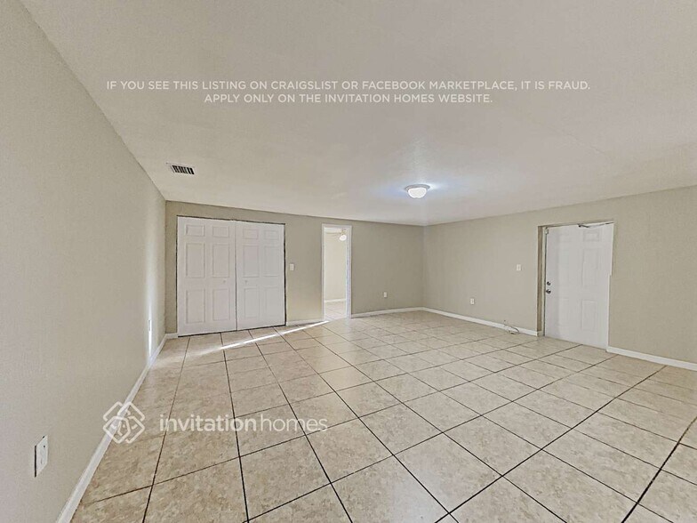 Building Photo - 20352 NW 39th Ct