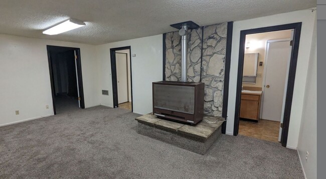 Building Photo - 309 S 300 W