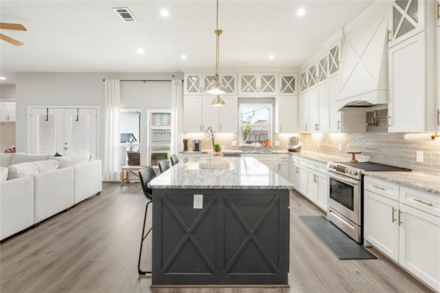 Building Photo - 7805 Pebble Beach Dr