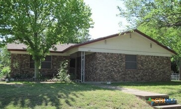 Building Photo - 107 Williams St