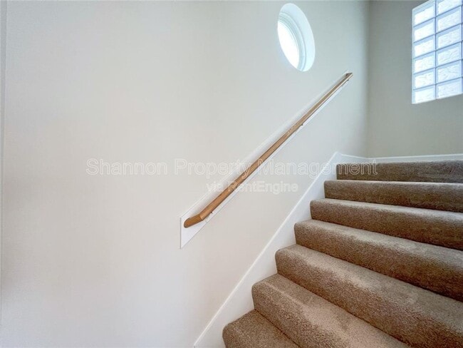 Building Photo - 11504 Main Pine Dr