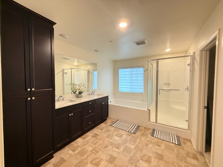 Building Photo - 29273 Humboldt Ct