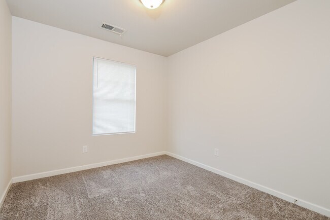 Building Photo - Cozy 3-Bedroom Home in Jonesboro, GA