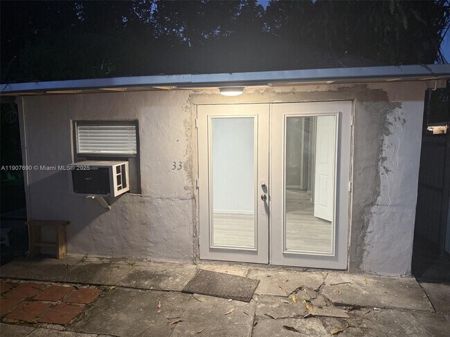 Building Photo - 35 NW 57th St