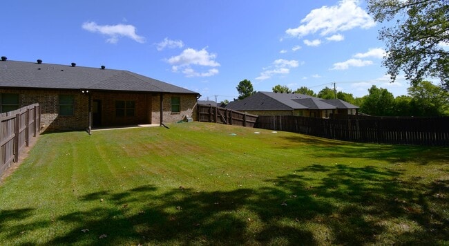Building Photo - 15542 County Rd 178
