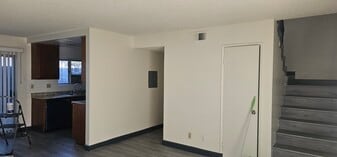 Building Photo - 204 Grayson Way