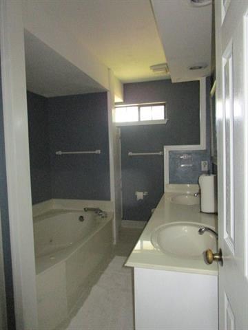 Building Photo - 1311 Overlook Dr