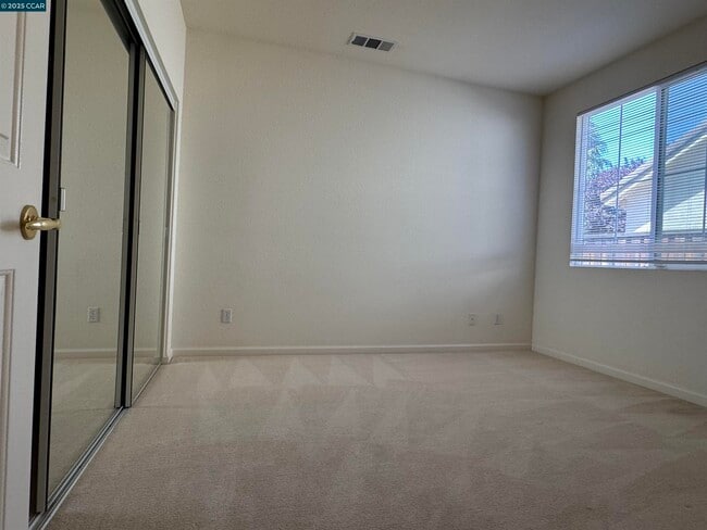Building Photo - 4641 Palomino Way