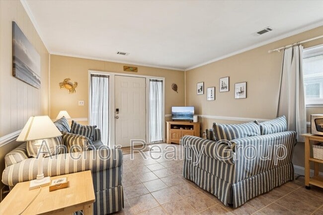 Building Photo - 5608A Atlantic Ave