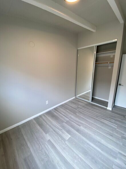 Building Photo - 2916 W Century Blvd