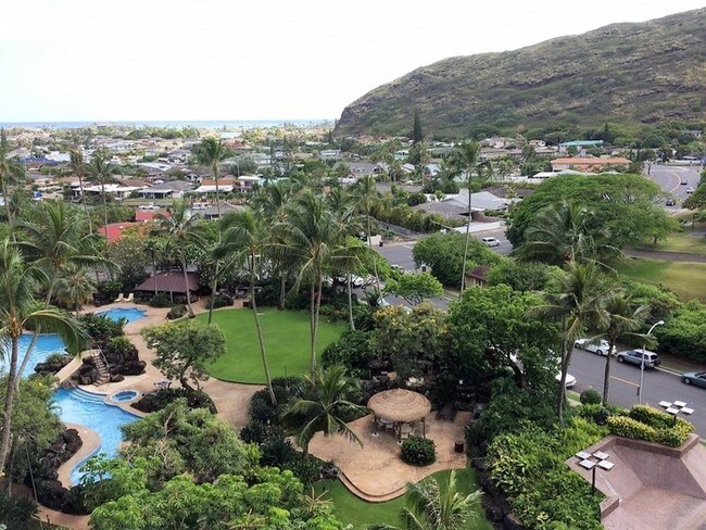 Primary Photo - Mauna Luan 2BR/2BA/2PK Desirable End Unit