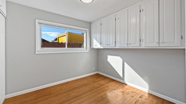 Building Photo - Coastal Comfort & Entertainer’s Retreat in Marina Faire