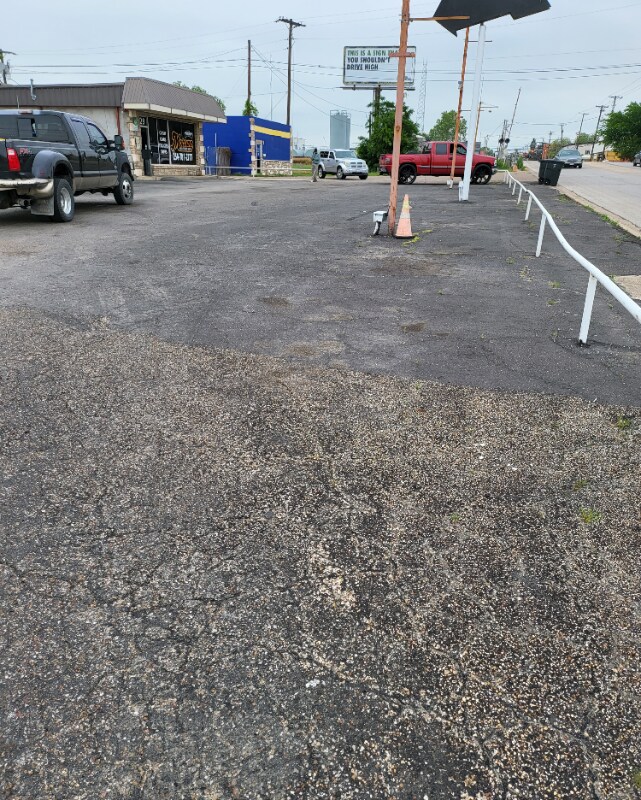 Building Photo - 129 N 2nd St