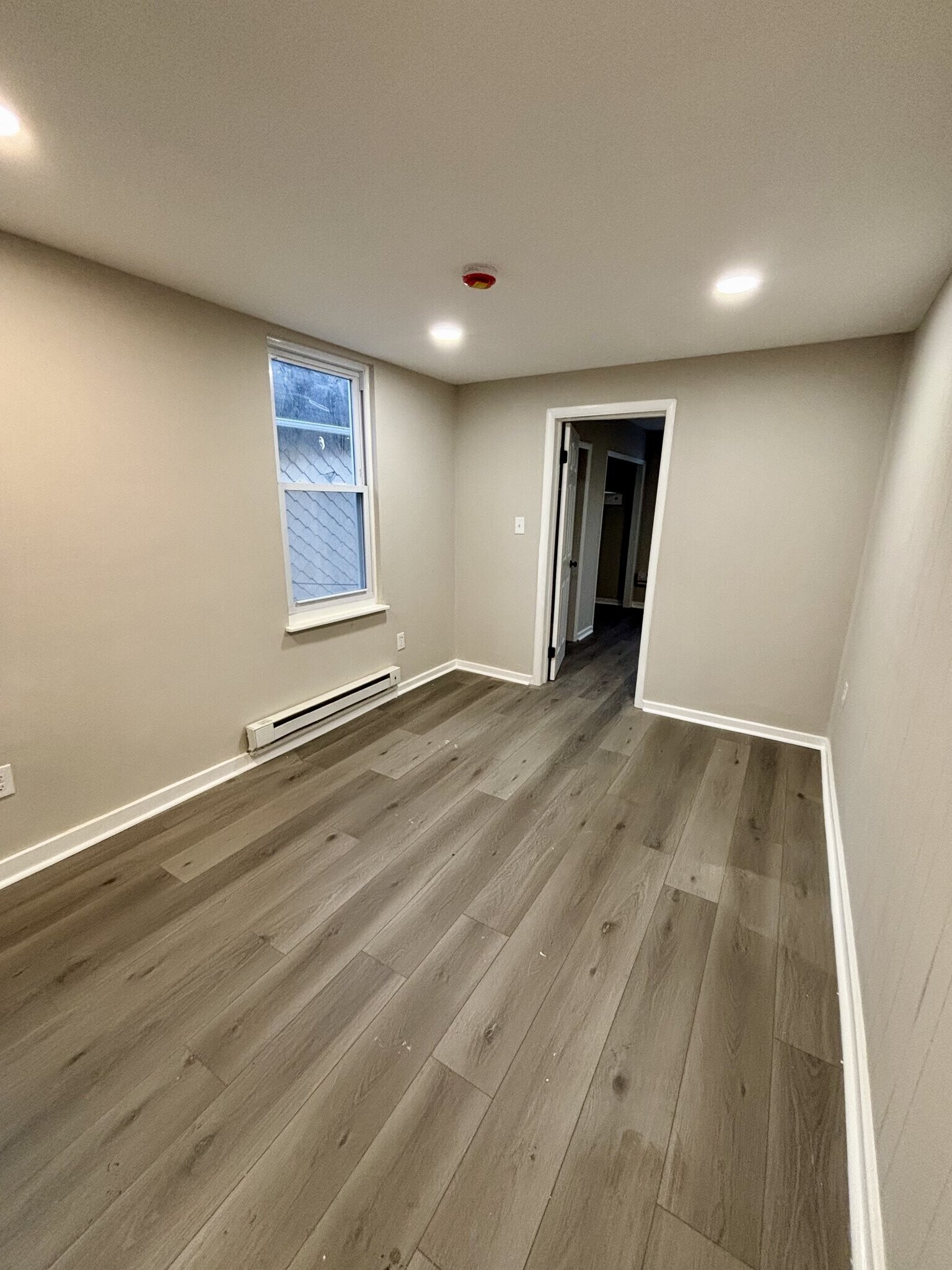 Building Photo - 957 Springfield Rd