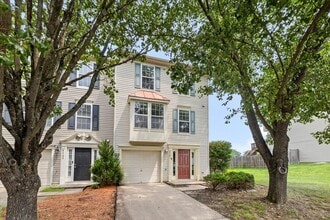 Building Photo - 4701 Colonnade Way