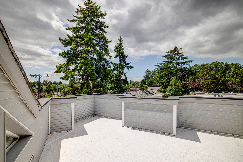 Building Photo - 4727 Sand Point Way NE