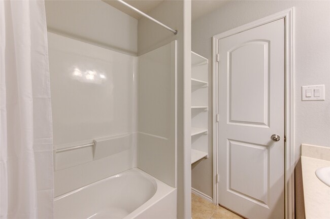 Building Photo - 23627 Eldarica Pine Ct