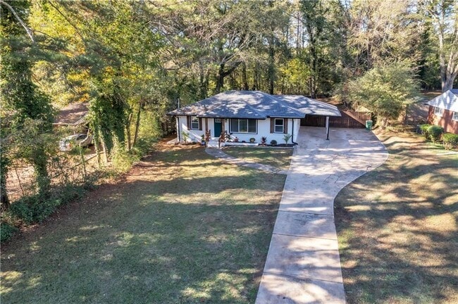 Building Photo - 2358 Tilson Rd