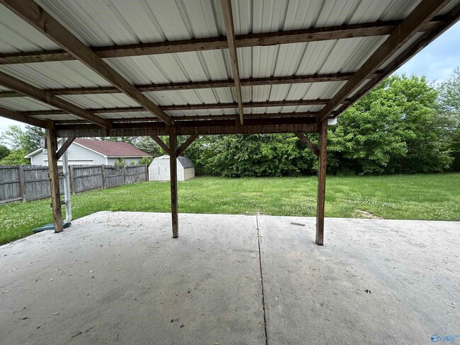 Building Photo - 6873 Old Railroad Bed Rd