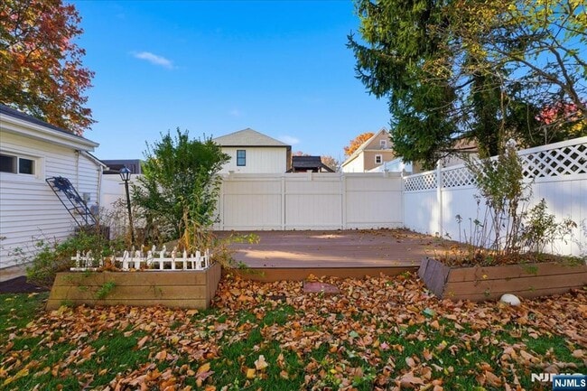 Building Photo - 85 Beckwith Pl