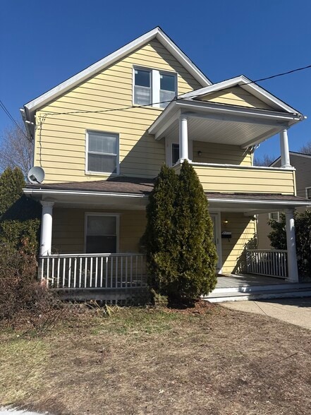 Building Photo - 7 Gardners Ln