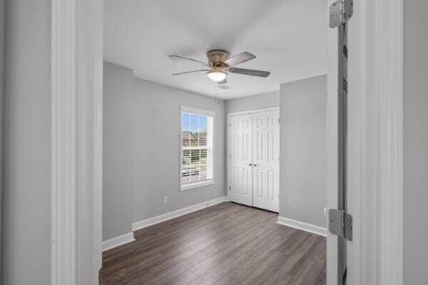 Building Photo - 302 12 Oaks Ln